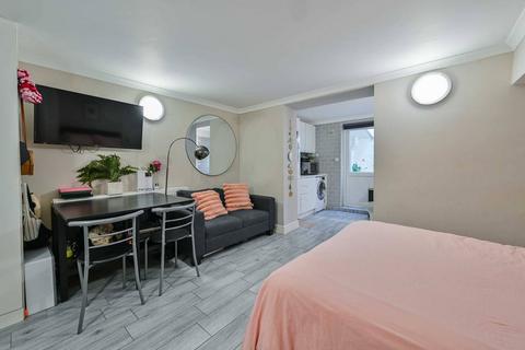 Studio to rent, Barnsbury, Barnsbury, N1