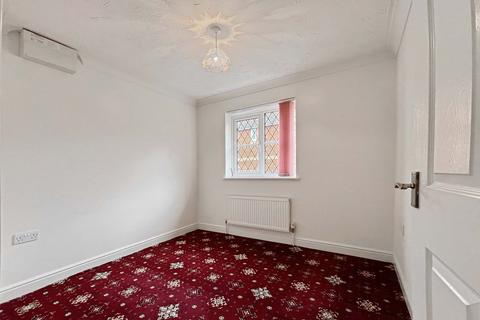 6 Brewster Close, Halstead, CO9 1PW