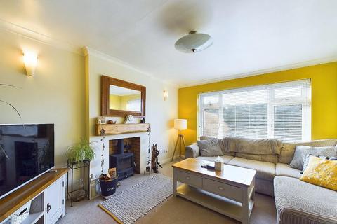 2 Bentley Close, Matlock, DE4 3GF