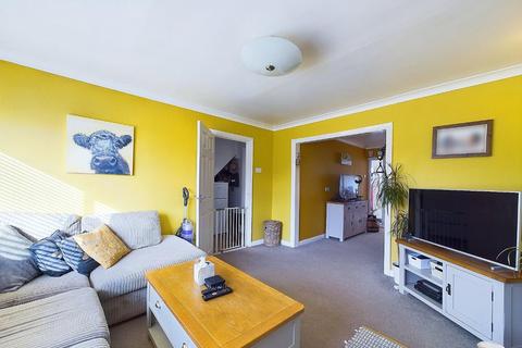 2 Bentley Close, Matlock, DE4 3GF