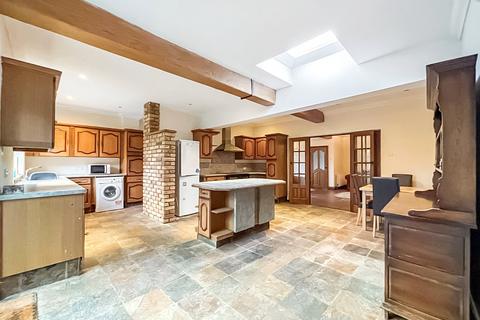 11 The Drive, Bexley, DA5 3DH