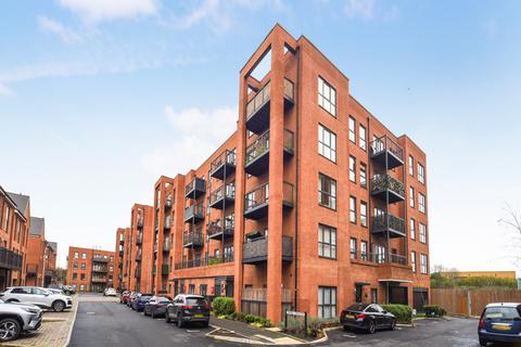 2 bedroom apartment for sale, Thimble Crescent, Wallington, SM6