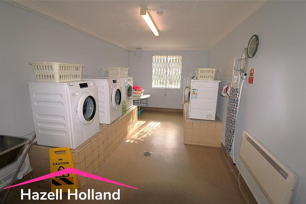 Laundry.jpg
