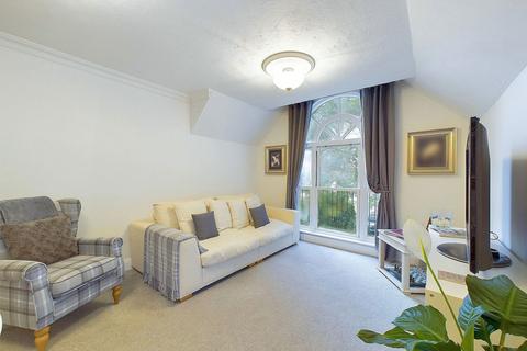 2 bedroom flat for sale, Queensborough Court, Grand Avenue