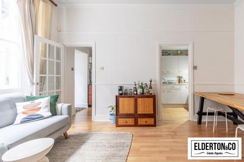 1 bedroom flat for sale, Clanricarde Gardens, London W2