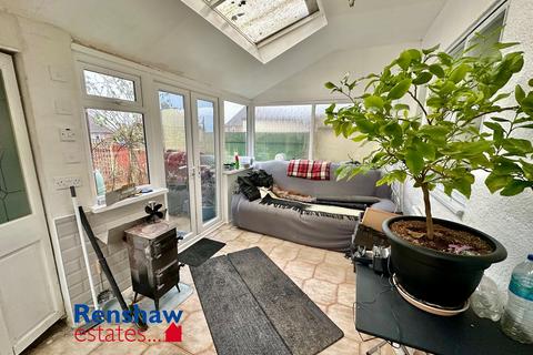 72 Beauvale Drive, Ilkeston, DE7 8RY