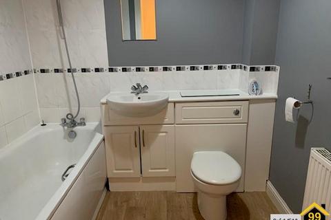 2 bedroom flat for sale, 17 Mill Street, Kirkcaldy, United Kingdom, KY1