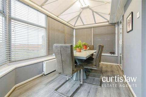 undefined, Lyndhurst Avenue, Blackburn, BB1