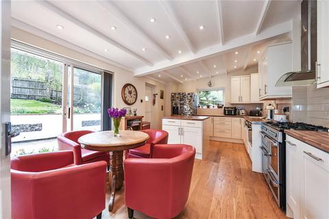 Arezzo Hookpit Farm Lane, Kings Worthy, Winchester, SO23 7NA