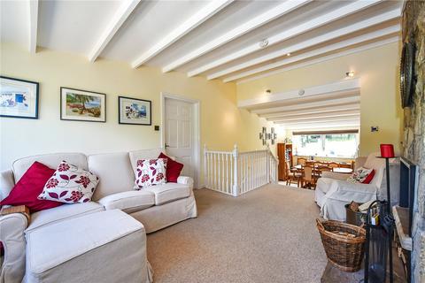 Arezzo Hookpit Farm Lane, Kings Worthy, Winchester, SO23 7NA