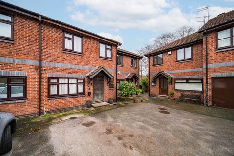 3 bedroom mews for sale, Oakham Mews, Broughton Park