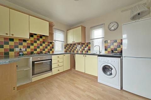 2 bedroom maisonette to rent, Beech Gardens, Ealing W5