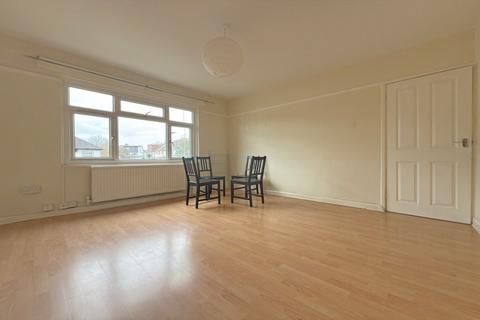 2 bedroom maisonette to rent, Beech Gardens, Ealing W5