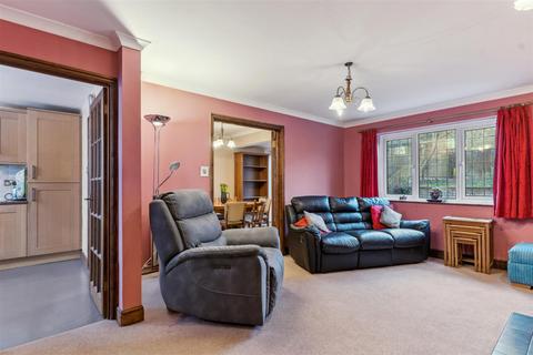 49 Mandeville, Stevenage, SG2 8JJ