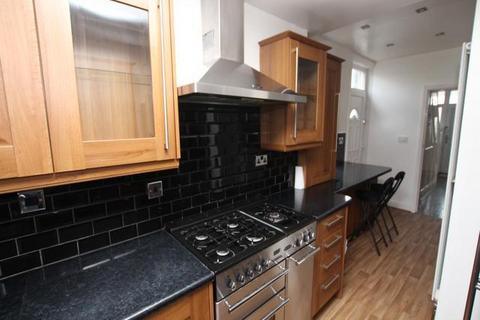 15 Bolton Drive, Bradford, BD2 2AD