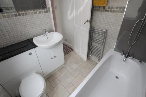 15 Bolton Drive, Bradford, BD2 2AD