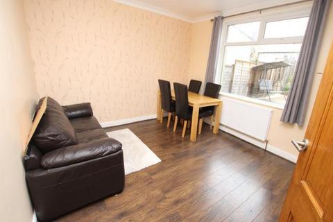 15 Bolton Drive, Bradford, BD2 2AD