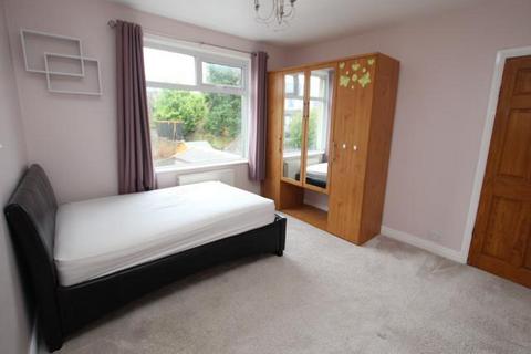 15 Bolton Drive, Bradford, BD2 2AD