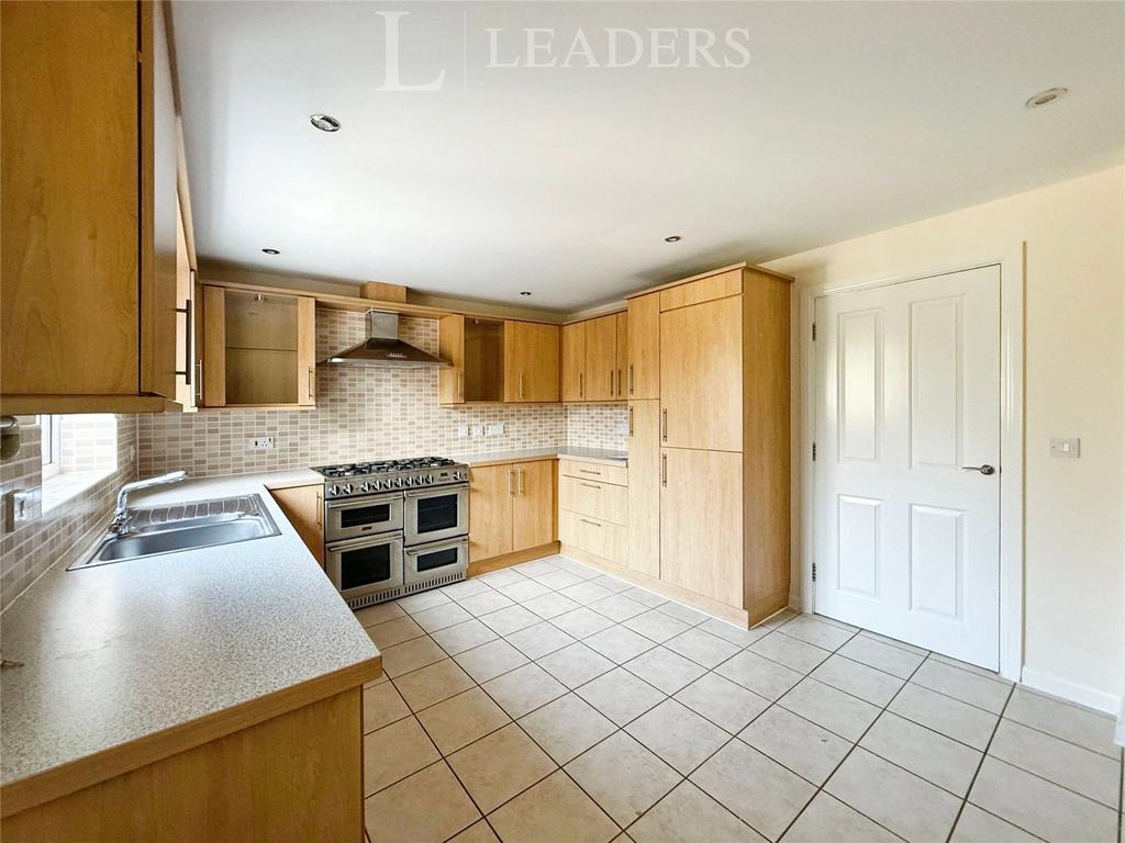 Kitchen/Breakfast Ro