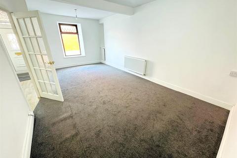 3 bedroom end of terrace house for sale, Robinson Street, Llanelli