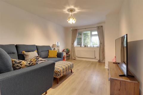 23 Tawney Close, Kidsgrove, Stoke-on-trent, ST7 4EN