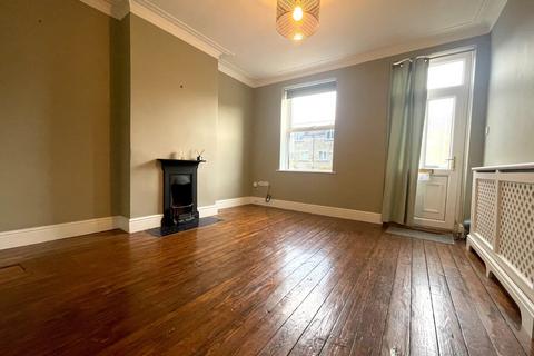 3 bedroom house to rent, Prospect Terrace, Horsforth, Leeds, West Yorkshire, UK, LS18