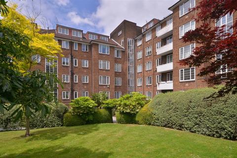 2 bedroom flat for sale, Penthouse Apartment, Finchley Road , NW3