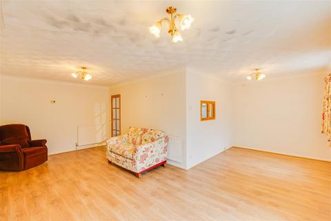 12 Cefn Coch, Radyr, Cardiff, CF15 8BJ