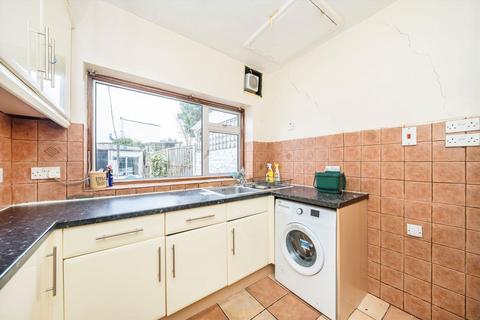 3 bedroom house for sale, Inwood Road, Hounslow TW3