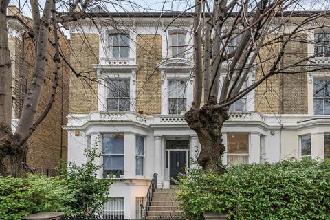 1 bedroom flat for sale, Cambridge Gardens, London W10