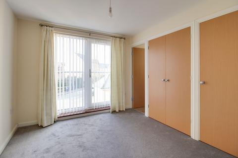 2 bedroom property to rent, Skipper Way, St. Neots PE19