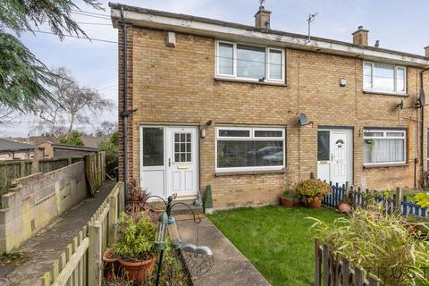 2 bedroom end of terrace house for sale, Staincliffe, Batley WF17