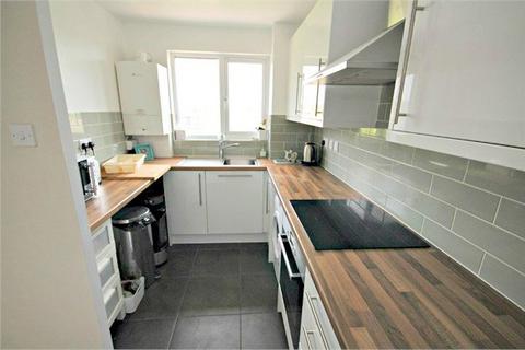 2 bedroom flat for sale, Cornmow Drive, Dollis Hill