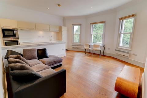 2 bedroom apartment to rent, Kenilworth Road, Leamington Spa