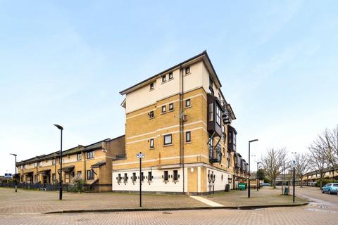 2 bedroom flat to rent, West Lodge, 9 Britannia Gate, London, E16