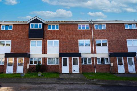 2 bedroom maisonette for sale, Maltings Close, Halesworth