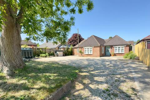 Rosemont Hanney Road, Southmoor, Abingdon, OX13 5HT