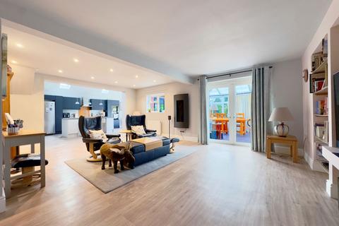 Rosemont Hanney Road, Southmoor, Abingdon, OX13 5HT