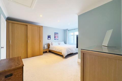 Rosemont Hanney Road, Southmoor, Abingdon, OX13 5HT