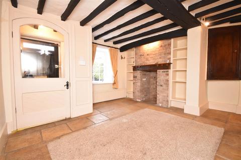 4 bedroom cottage to rent, The Parade, Parkgate