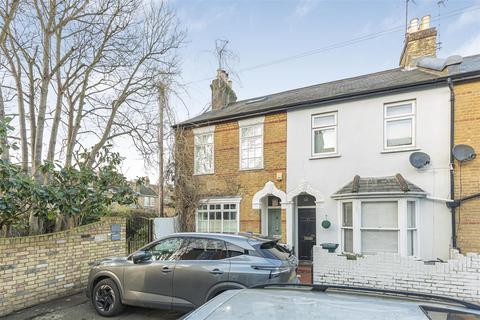 3 bedroom end of terrace house for sale, Princes Road, East Sheen. SW14