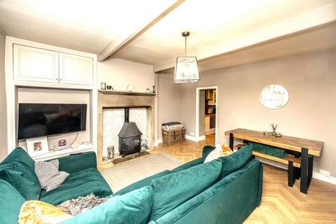 2 bedroom cottage for sale, Beestonley Lane, Halifax HX4