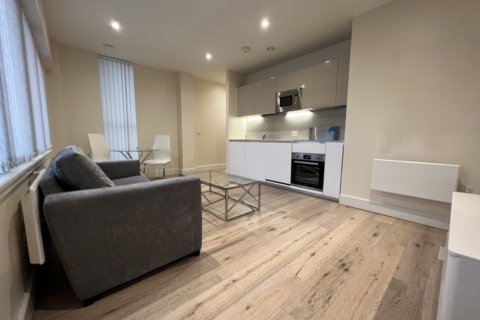 1 bedroom apartment for sale, 4 Mondial Way,  Hayes, UB3