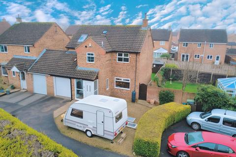 35 Robbins Close, Bradley Stoke, Bristol, BS32 8AS