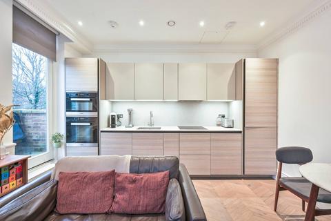 Fitzjohns Avenue, Hampstead, London, NW3