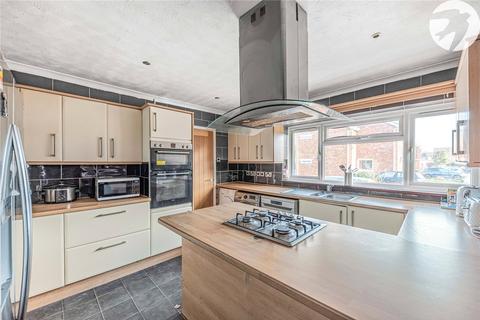 20 Coniston Close, Dartford, DA1 2TY