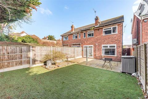 20 Coniston Close, Dartford, DA1 2TY