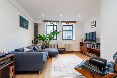 1 bedroom flat for sale, Pear Tree Court, London EC1R