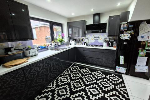 undefined, Farley Hill, Luton, Bedfordshire, LU1 5HQ