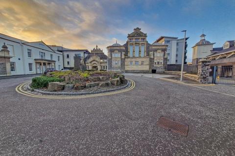 1 bedroom apartment for sale, Knighstone Beacon, Knightstone Causeway, Weston-Super-Mare, North Somerset, BS23